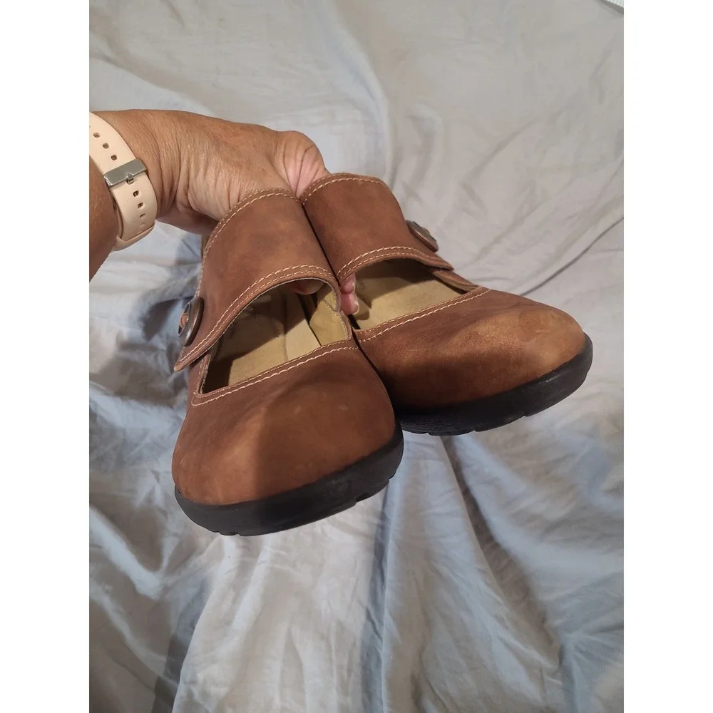 Softspots Women's SZ 11M Brown Suede 3
